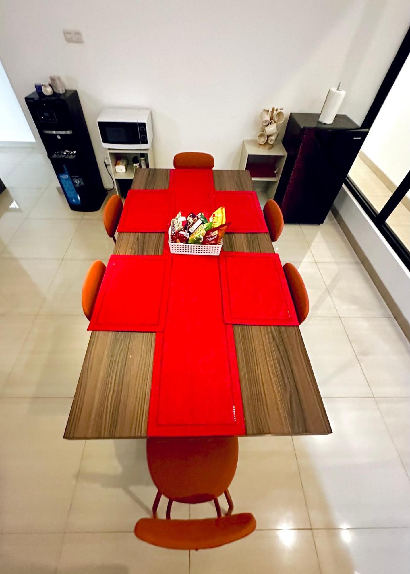 4-Bedroom Home In South Jakarta Nuansa Swadarma Residence By Le Ciel Hospitality Exteriör bild